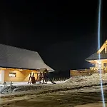 Villa Em Gorce Komfortowe Z Sauna I Jacuzzi Waksmund
