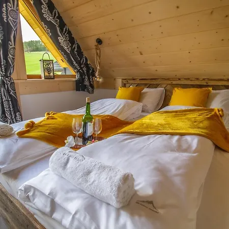 Em Gorce Komfortowe Z Sauna I Jacuzzi ヴィラ