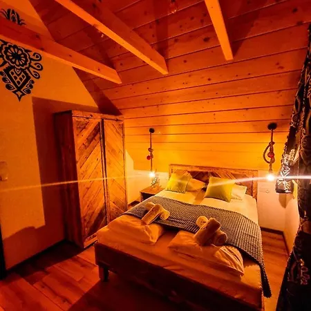 Em Gorce Z Sauna I Jacuzzi * Waksmund